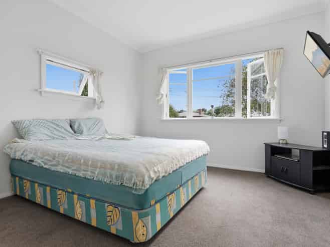11 Nikau Street, Tawhero