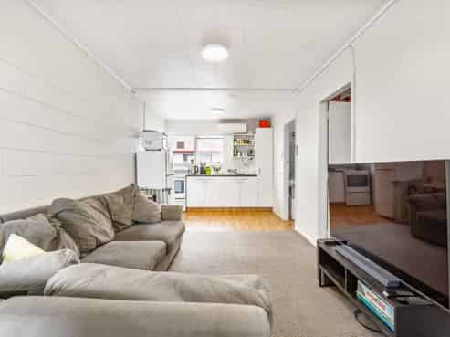 8/3 Tralee Place, Hillcrest