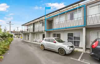 8/3 Tralee Place, Hillcrest