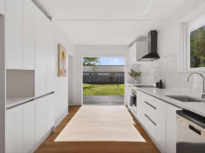11 Churchill Crescent, Te Hapara