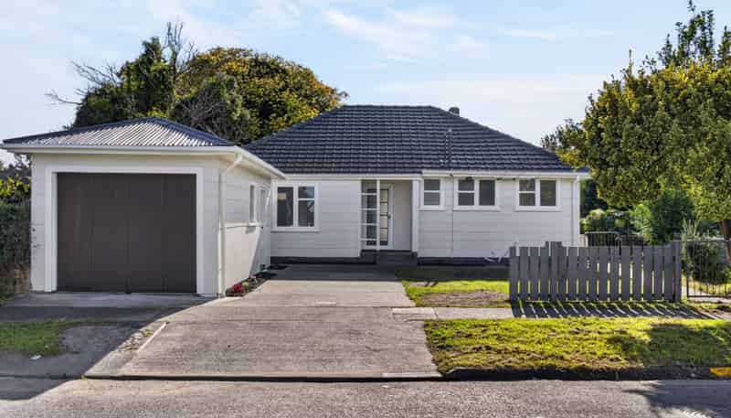 11 Churchill Crescent, Te Hapara
