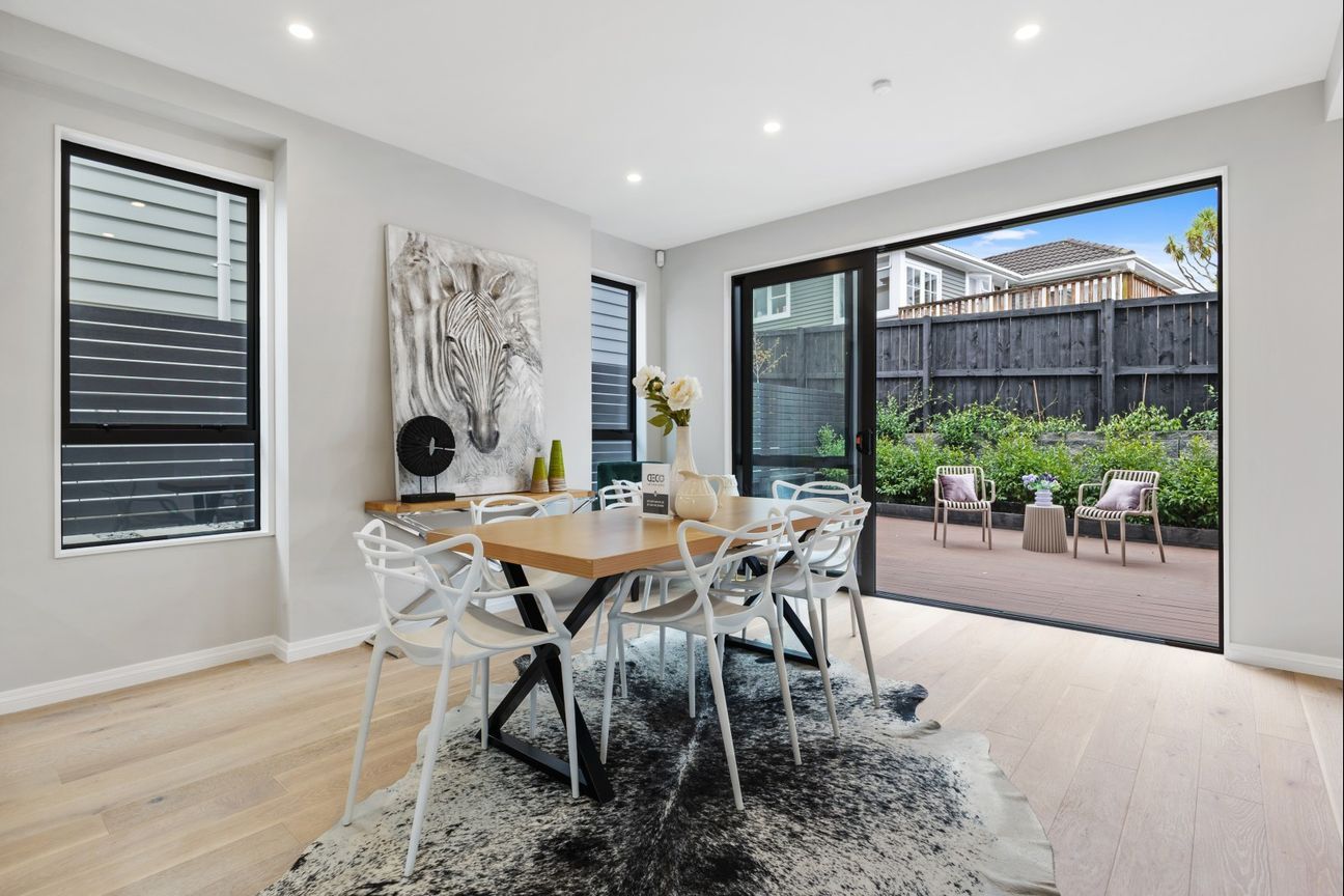 Brand new 4-bedroom home ready to be secured now! - Bild 5