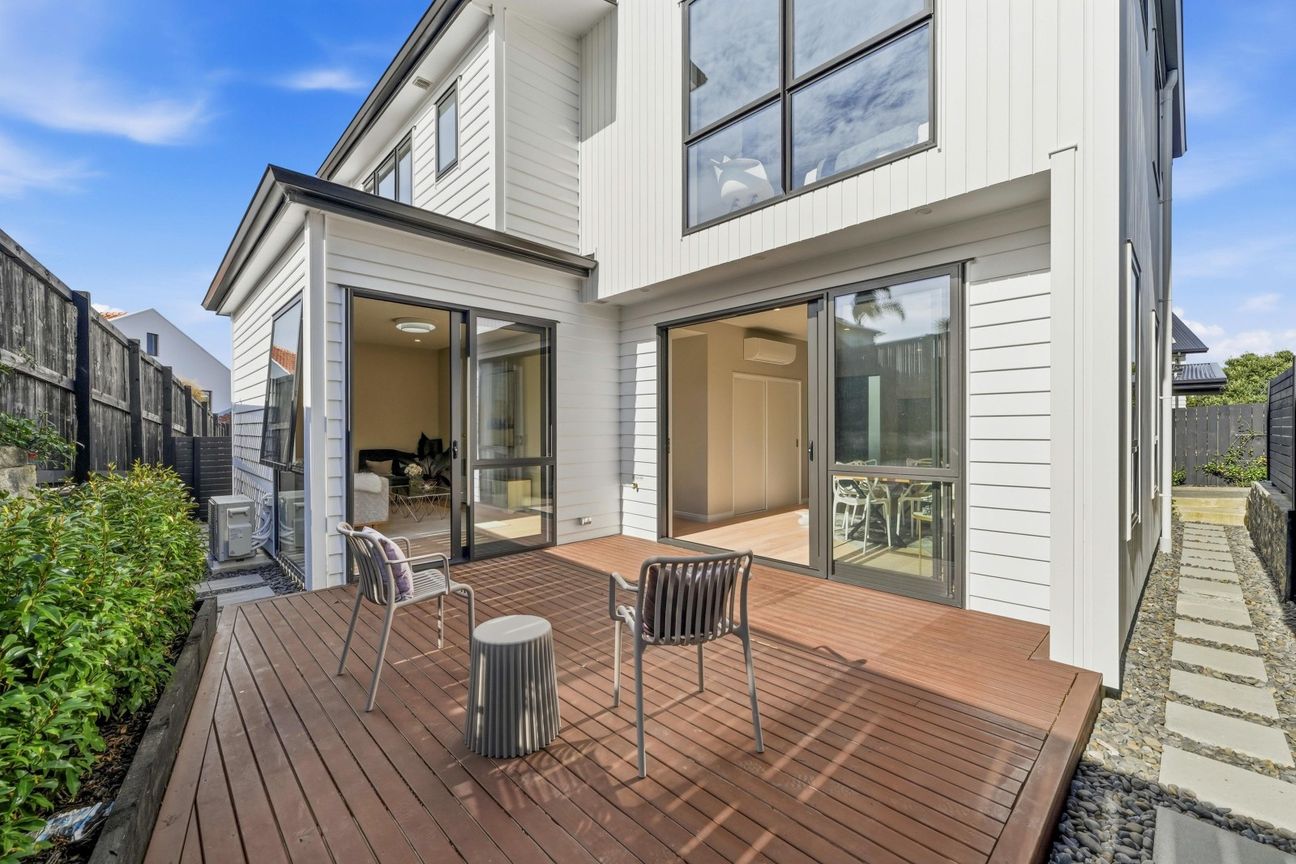 Brand new 4-bedroom home ready to be secured now! - Bild 2