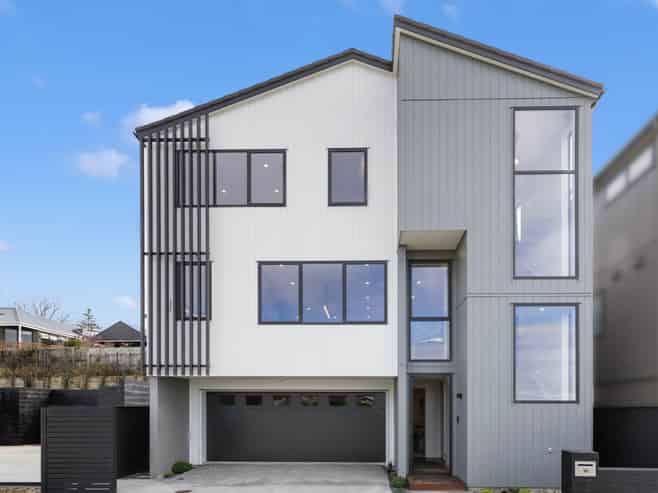 15 Awa Crescent, Saint Johns