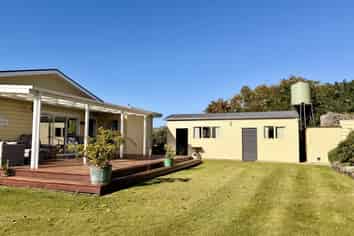 133 Ferry Road, Richmond