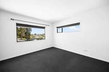 21 Rimu Ave, Huntly