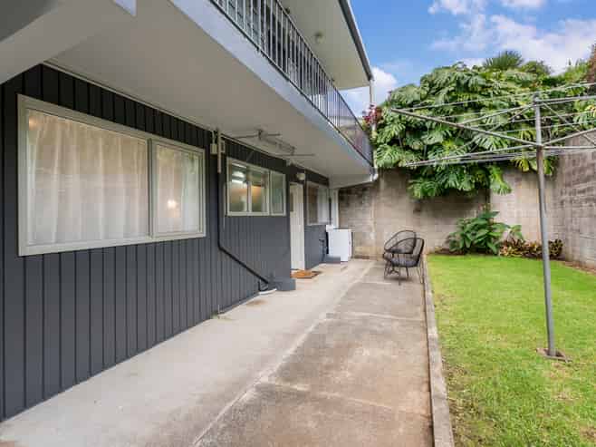 1/23b Hillsborough Road, Hillsborough