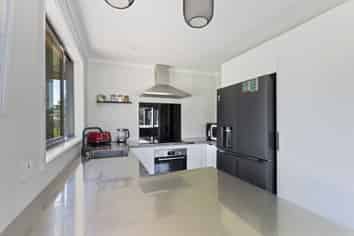 62 Maire Street, Inglewood