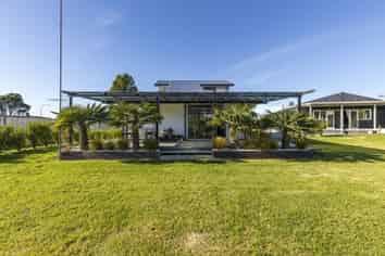 62 Maire Street, Inglewood