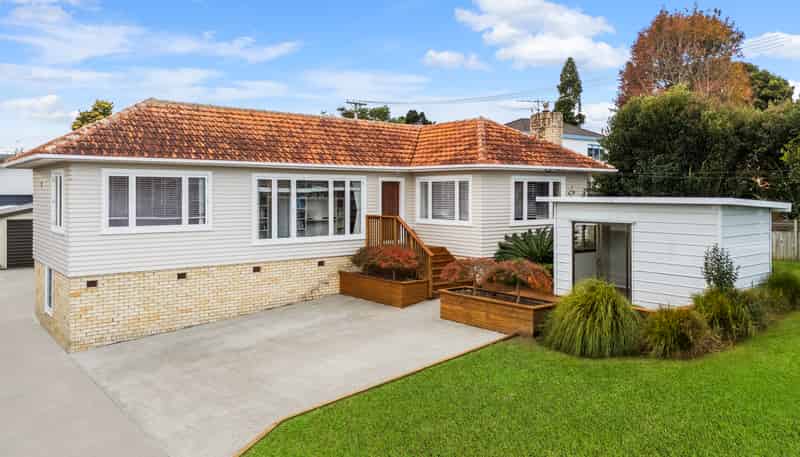 1/39 Youngs Road, Papakura