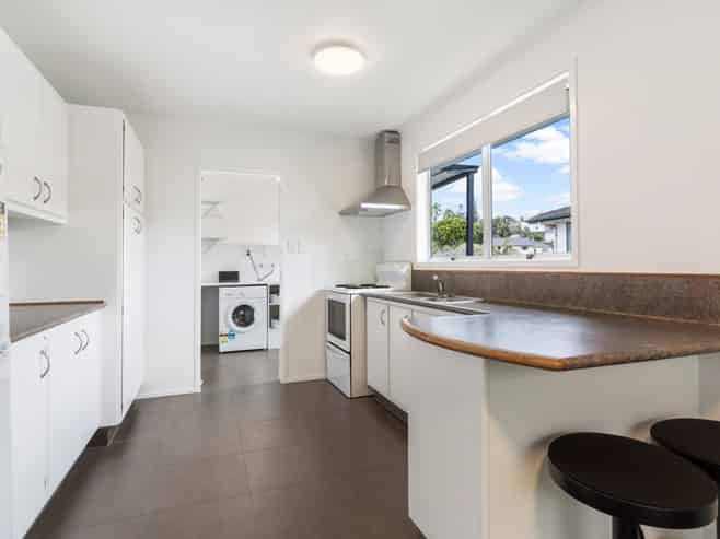 11 Sunburst Lane, Torbay