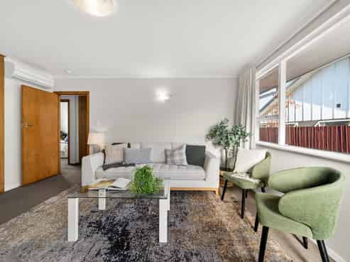 Flat 2/33 Eastling Street, Bishopdale