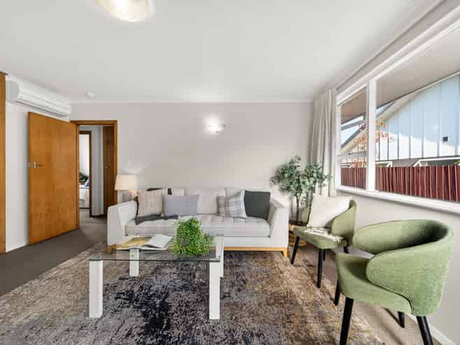 Flat 2/33 Eastling Street, Bishopdale