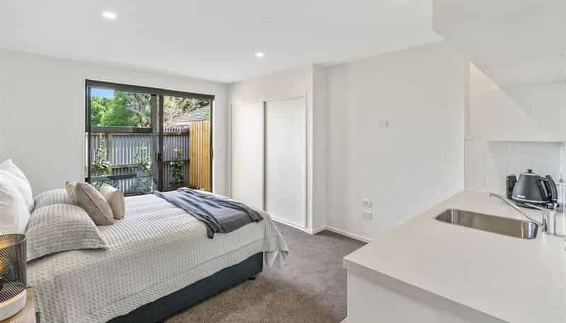 Room 2/7a Laurence Street, Waltham