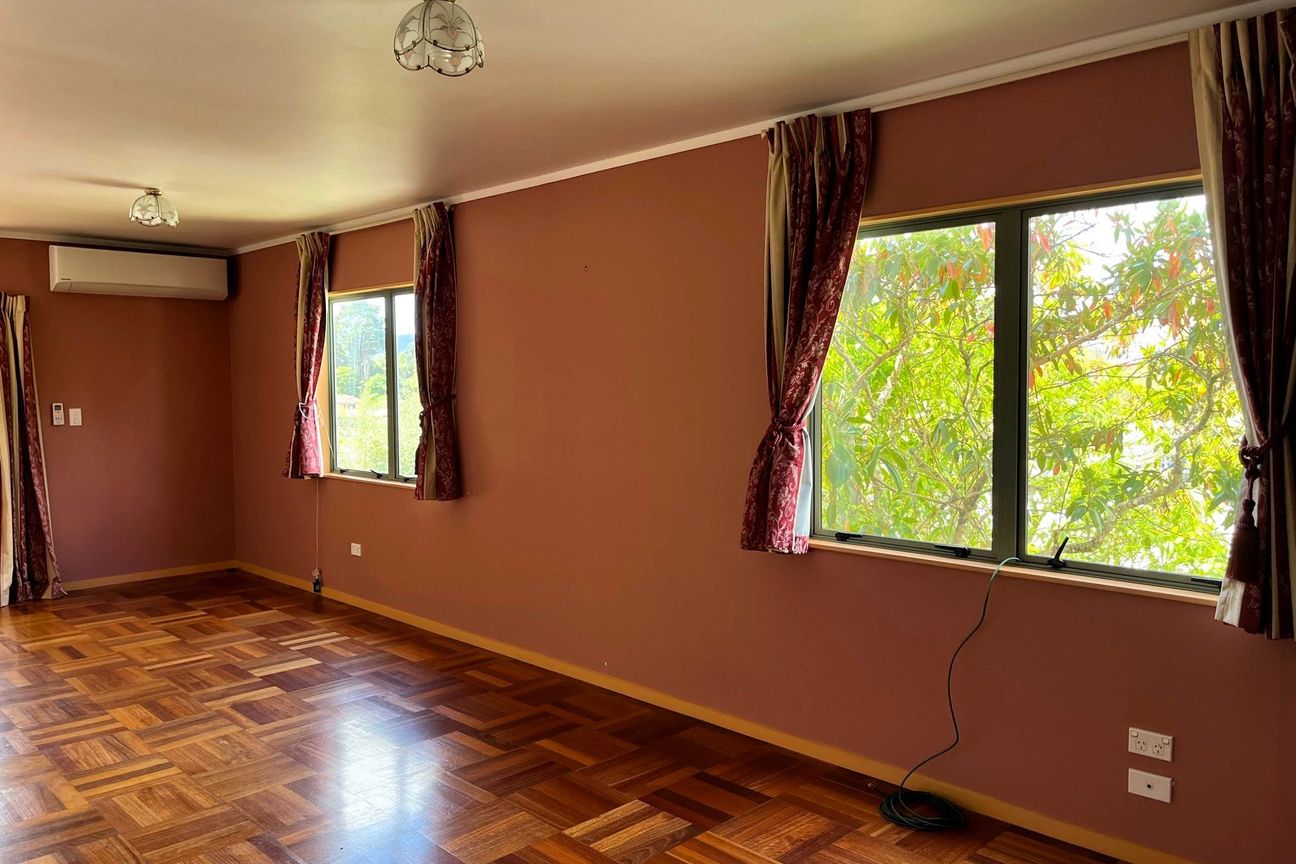 Elevated with views - Vista 5