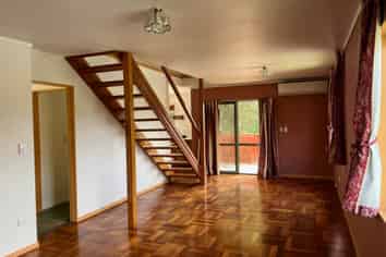 10 Glendale Road, Woodhill