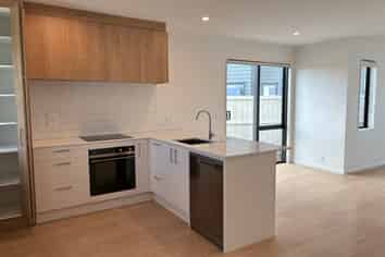 131 WAITUARUA DRIVE "Waiata Shores", Conifer Grove