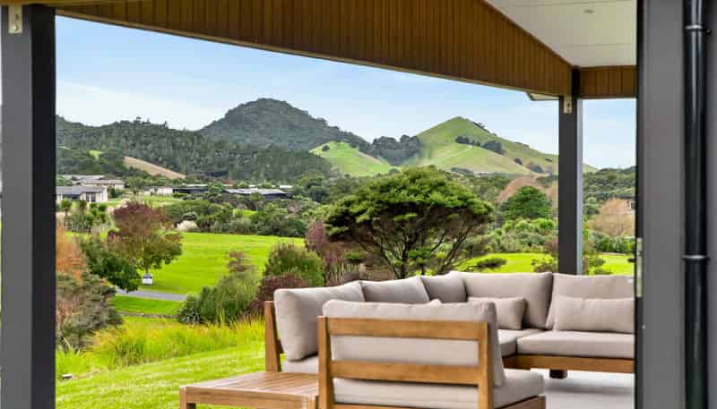 10 Lakeview Lane, Mangawhai