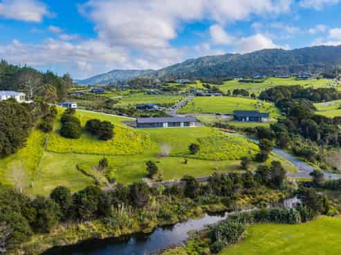 10 Lakeview Lane, Mangawhai
