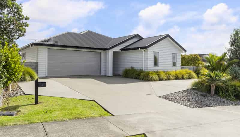 6 Turpin Road, Riverhead