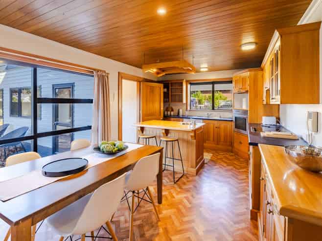 28 Coughtrey Street, Saint Clair