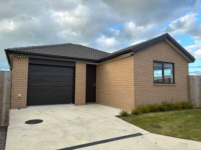 28 Waruhia Crescent, Rototuna