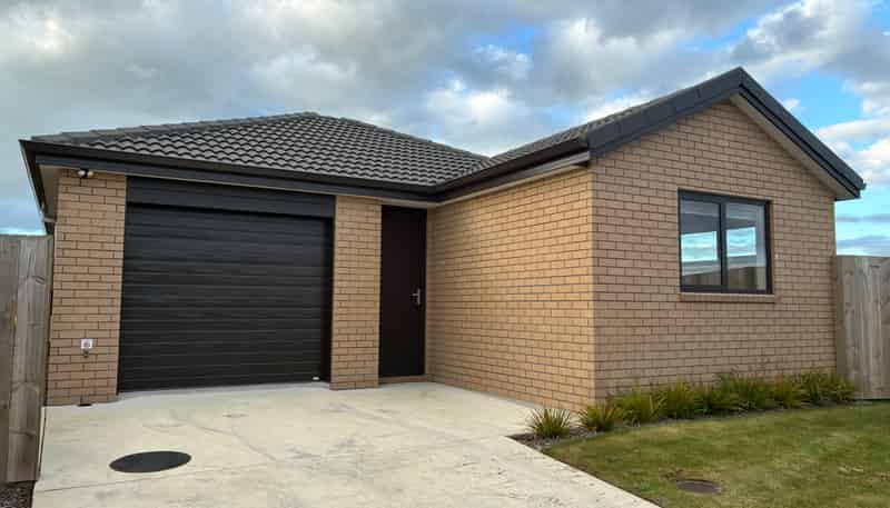 28 Waruhia Crescent, Rototuna