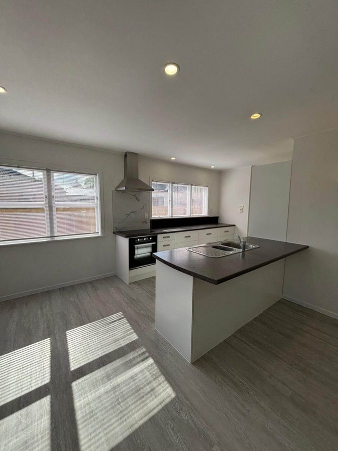Freshly Renovated and looking fantastic! - Ansicht 4