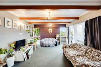 124 Maeroa Road, Forest Lake