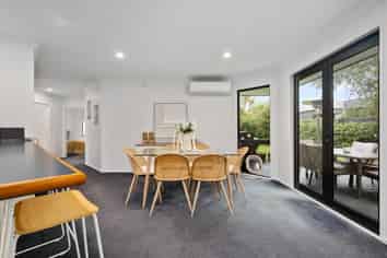 54 Oxley Avenue, Saint Albans
