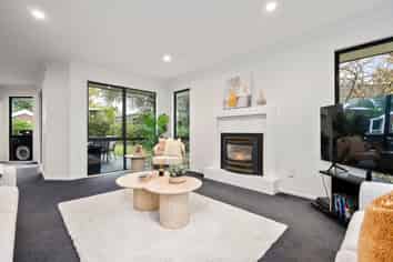 54 Oxley Avenue, Saint Albans