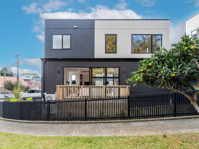 2A Wahanui Road, Greenlane