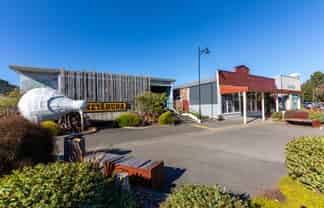Eketahuna Main Street - yes please!
