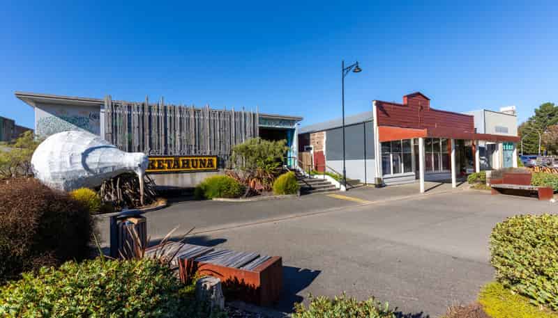 24 Main Street, Eketahuna