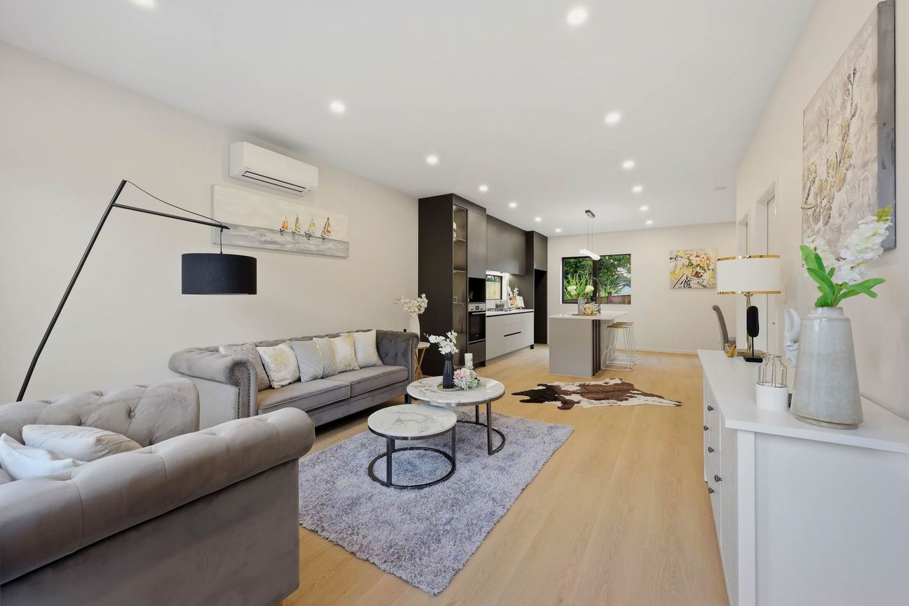 Spacious 4-Bed Freehold Family Living - Widok 5