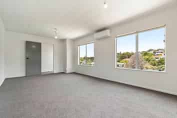 49 Green Valley Rise, Glenfield