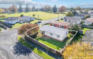 12 Wordsworth Crescent, Enderley