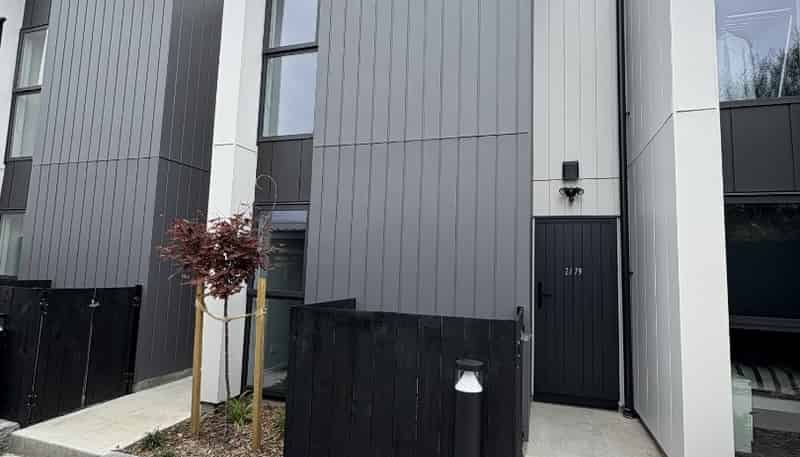 2/79 Edmonton Road, Henderson