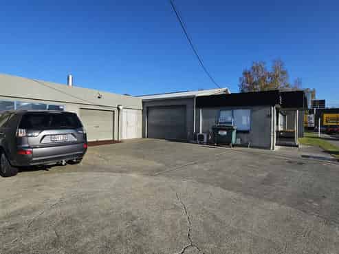 Havelock North workshop or Trade Retail for Lease