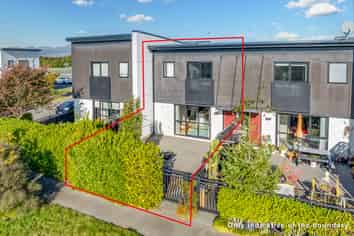 4 Brian Keogh Lane, Wigram
