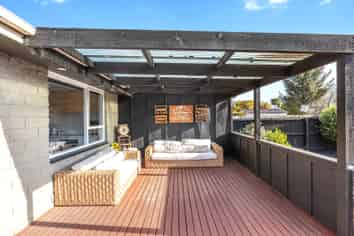 12 Rosanna Place, Aranui