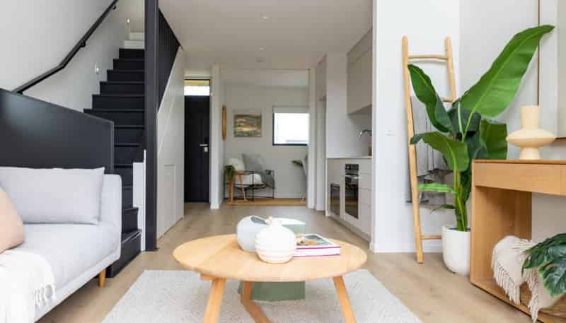2/58 Gosper Road , Takanini