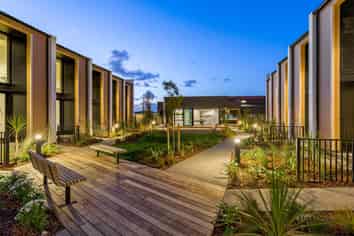 2/58 Gosper Road , Takanini
