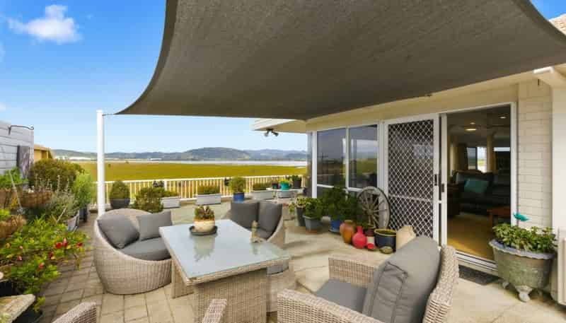 9 Phoenix Heights, Mount Maunganui