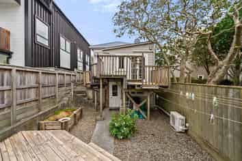 15 Nairn Street, Mount Cook