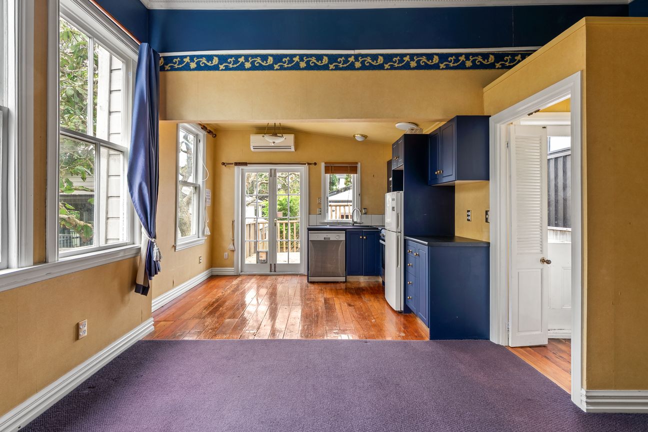PURE POTENTIAL IN EXCELLENT CITY-FRINGE LOCATION - Vista 2