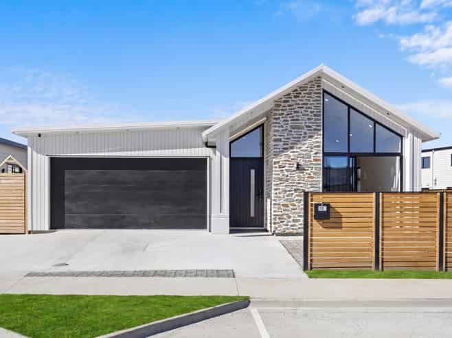 18 Tuwai Crescent, Opaheke