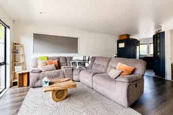 7/102 Greenhithe Road, Greenhithe