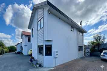 7/102 Greenhithe Road, Greenhithe