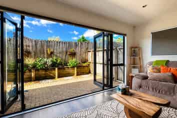 7/102 Greenhithe Road, Greenhithe